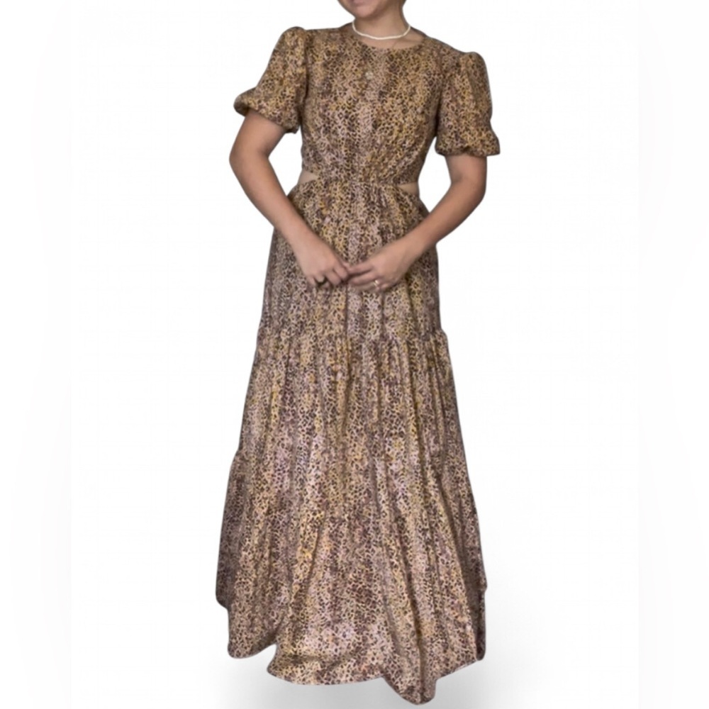 NWOT WAYF Animal Print Cut Out Puff Sleeve Tiered Maxi Size Small